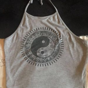 Cute casual ying- yang top